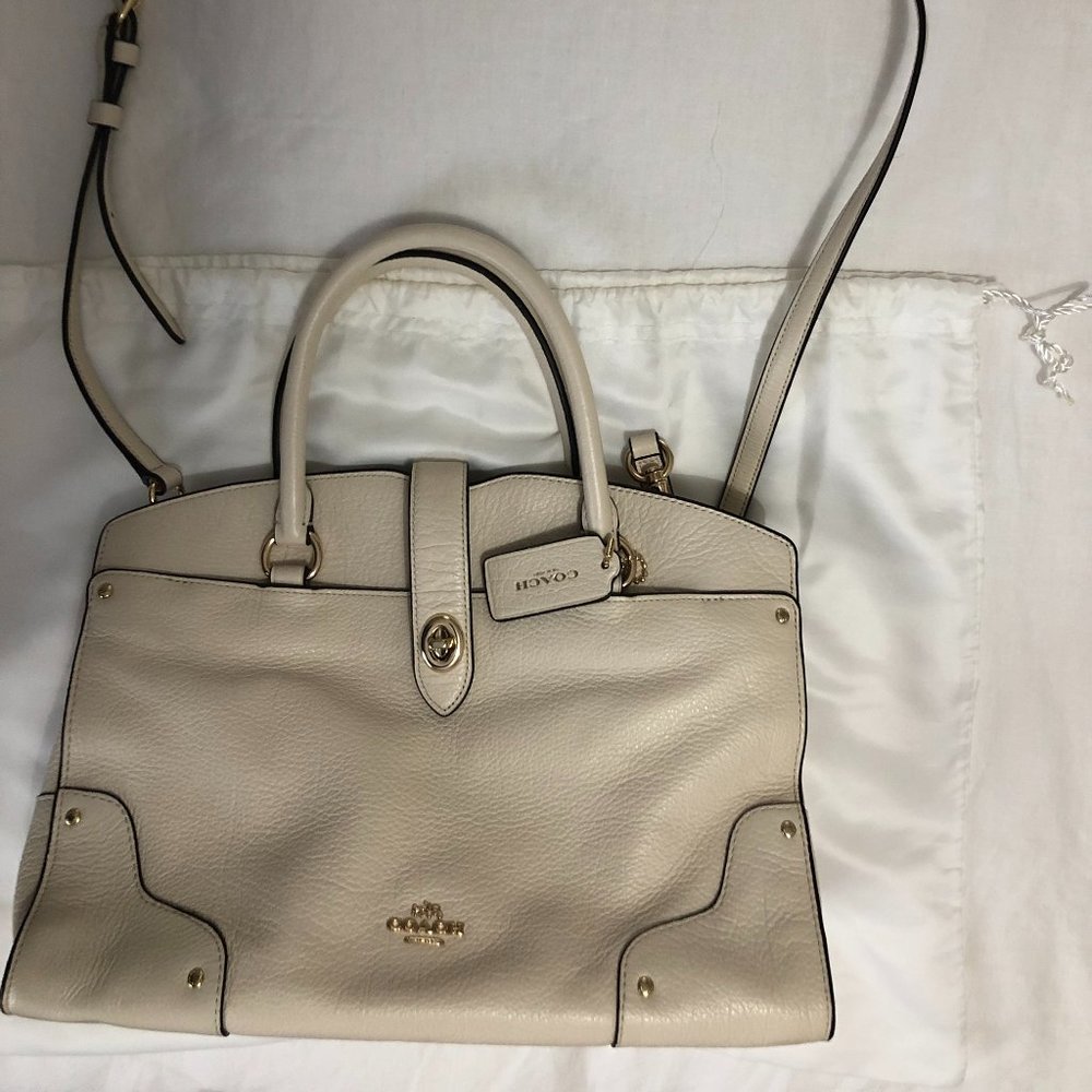 Coach 27575 Chalk Cross Shoulder Bag